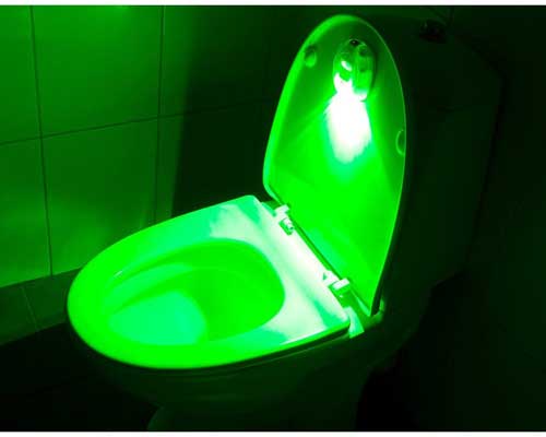 unikatna svetilka za stranišče